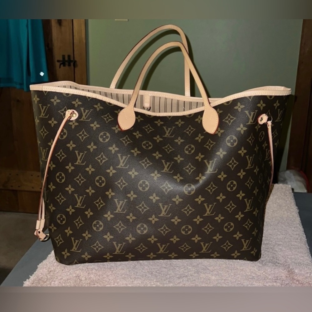 LV